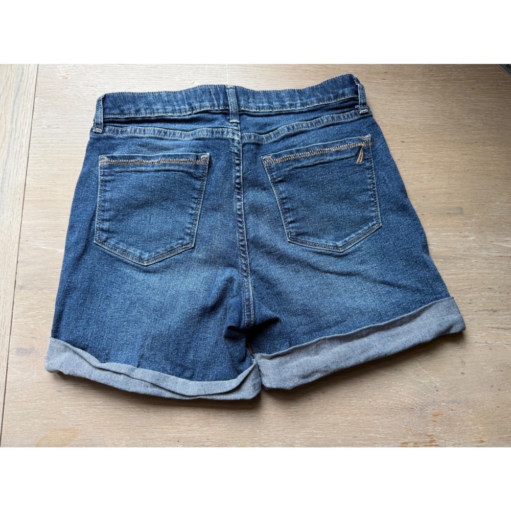 Nautica Jeans Women Size 4 Medium Wash Cuffed Denim Shorts Blue Mid Rise Classic